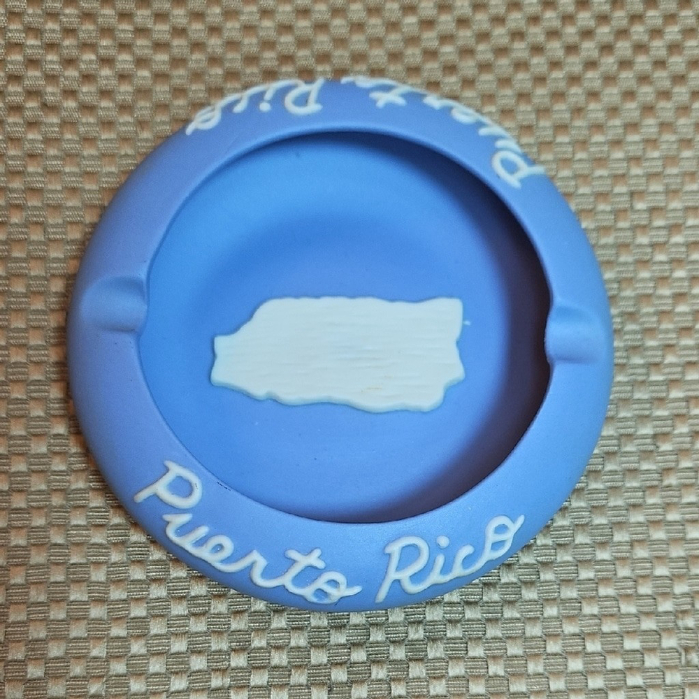 Puerto Rico Ashtray Souvenir - Excellent Condition Wedgewood Color 5¾" Approx.